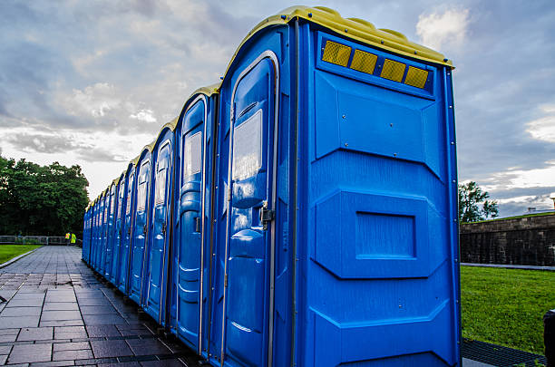 Portable Toilet Options We Offer in Weldon Spring, MO
